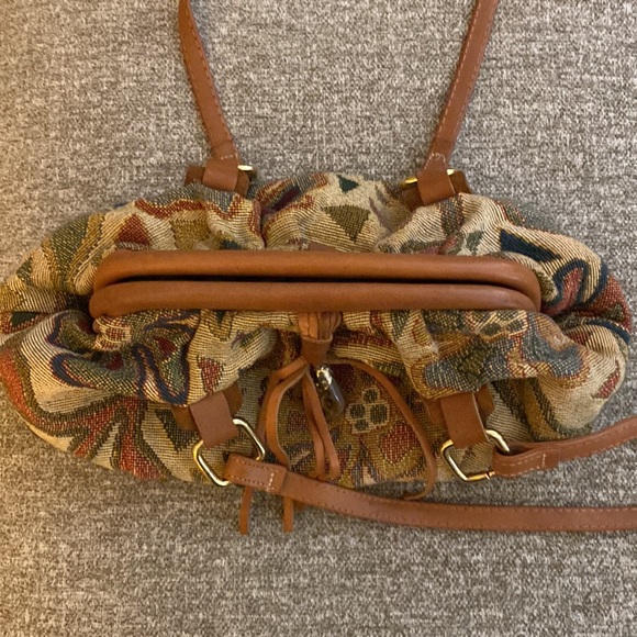 Beautiful Vintage Marco Avane Tapestry Purse - Picture 5 of 12